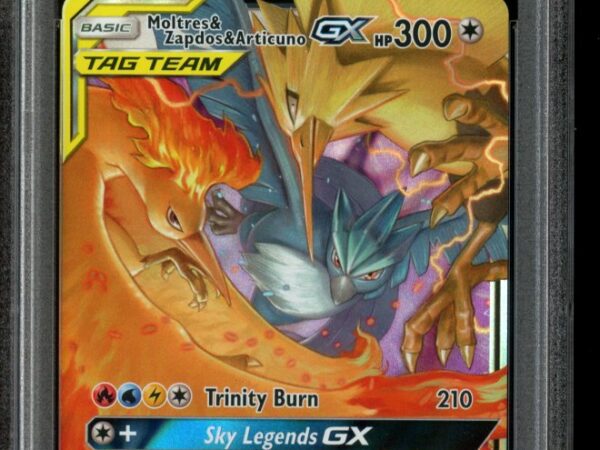 PSA 10 Moltres & Zapdos & Articuno GX 44/68 - Hidden Fates